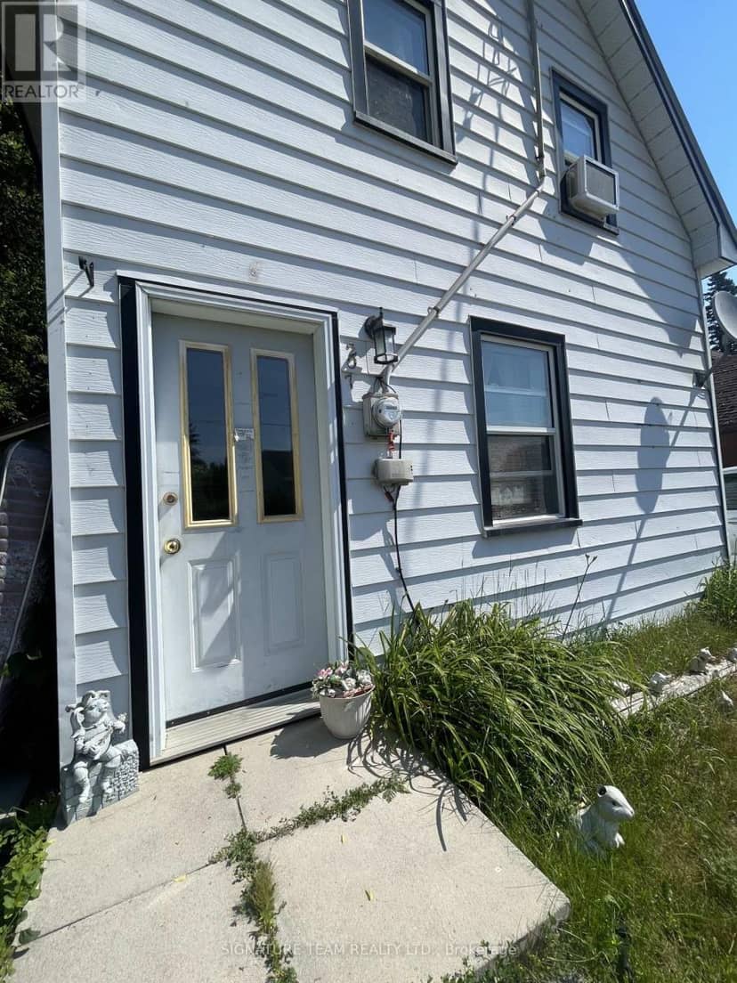 207 Jane Street, Bonnechere Valley, photo 2