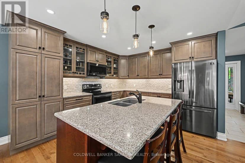 78 Deerfield Drive — photo 8 of 40