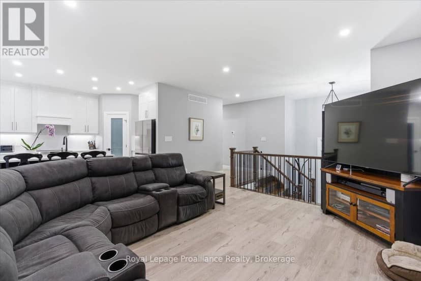 564 Willett Road — photo 10 of 40