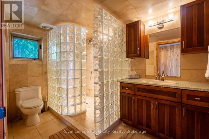 584 Warner Bay Road — photo 7 of 32