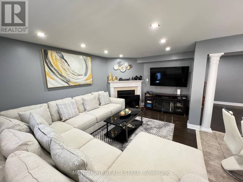 117 Crown Victoria Drive — photo 17 of 35