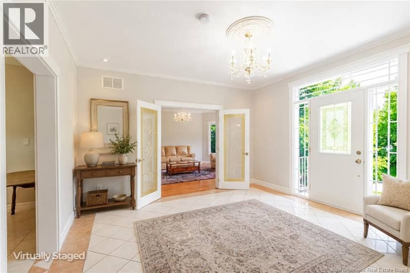 15 Gervais Court — photo 2 of 40