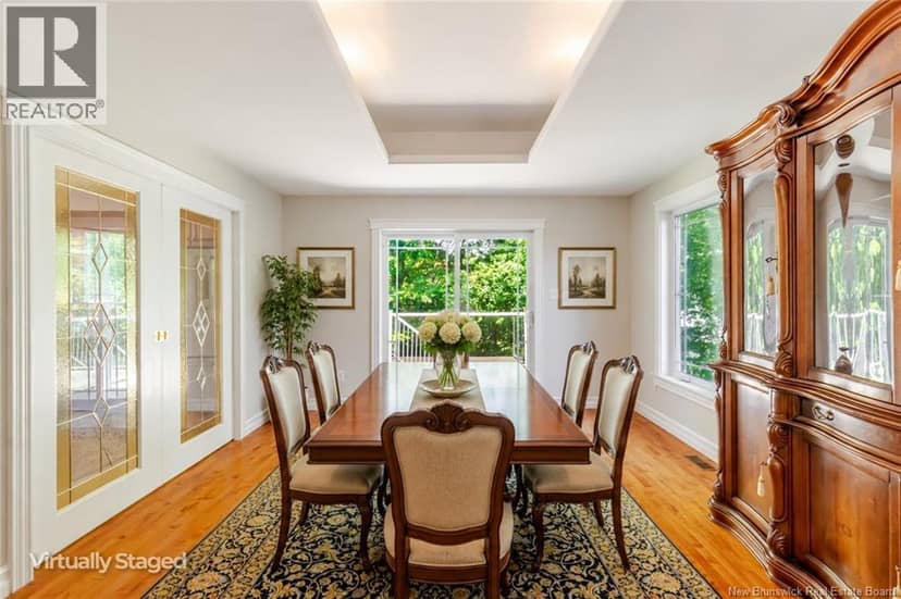 15 Gervais Court — photo 10 of 40
