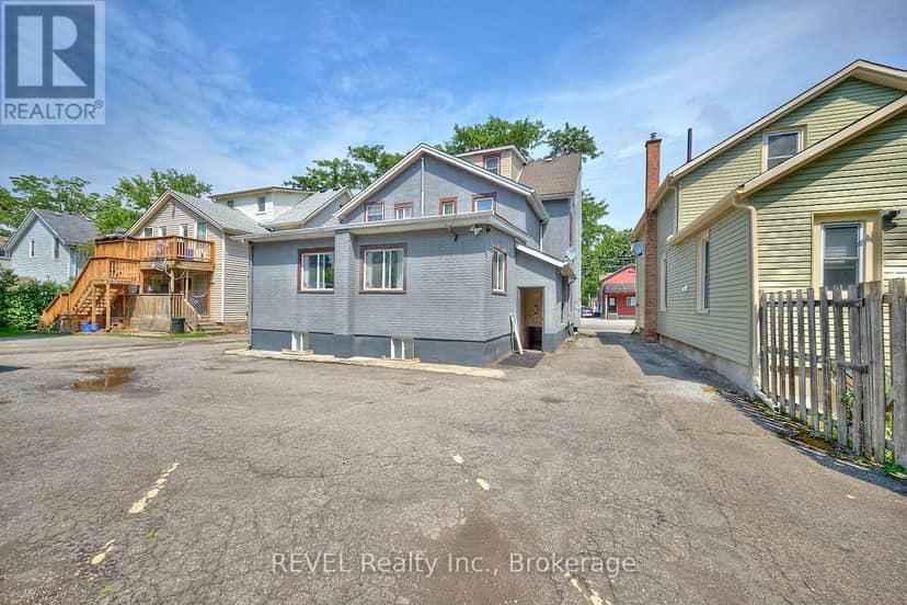 50 Welland Avenue — photo 16 of 17