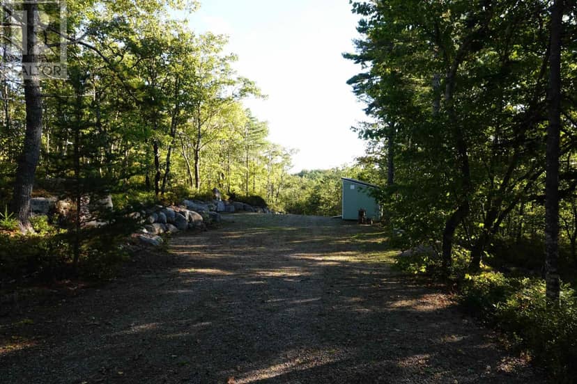 287 Long Lake Road — photo 32 of 40