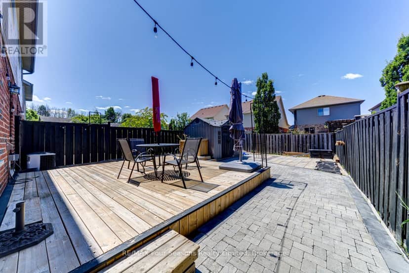 60 Barr Street — photo 38 of 40