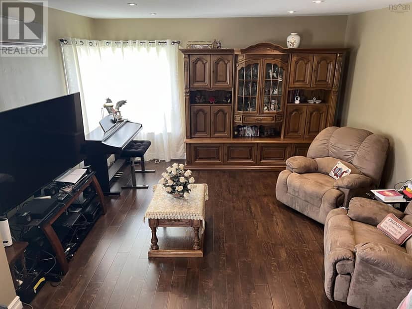 4935 Highway 10 — photo 31 of 40