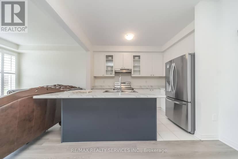 69 Kirkwood Way — photo 14 of 40