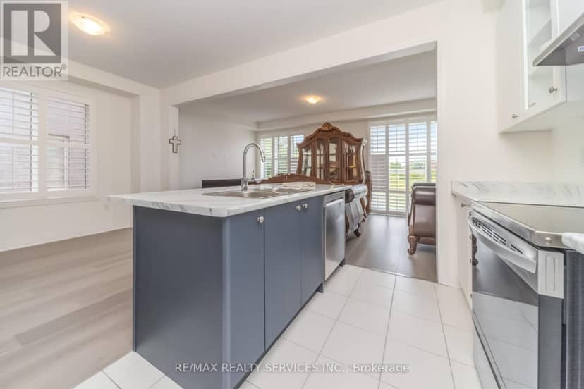 69 Kirkwood Way — photo 16 of 40