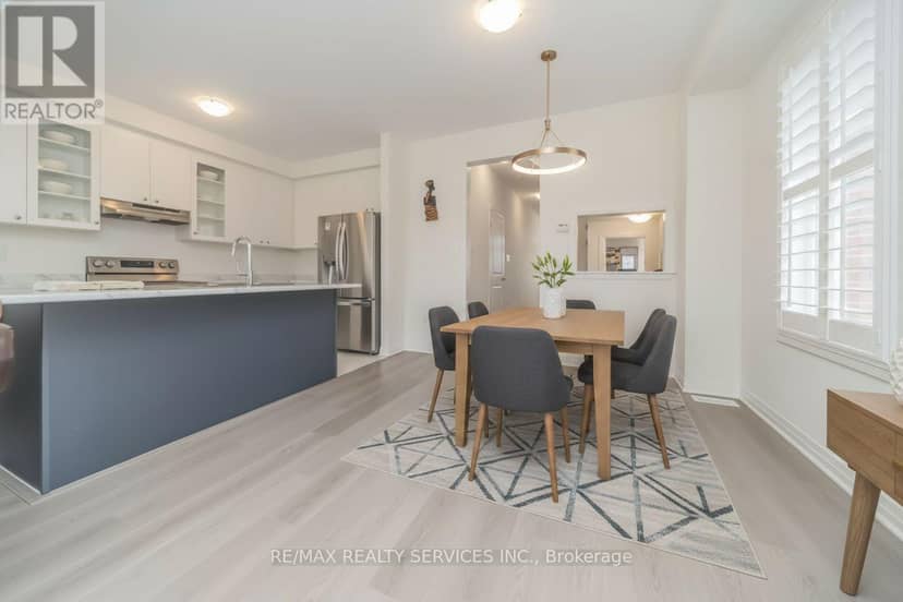 69 Kirkwood Way — photo 11 of 40