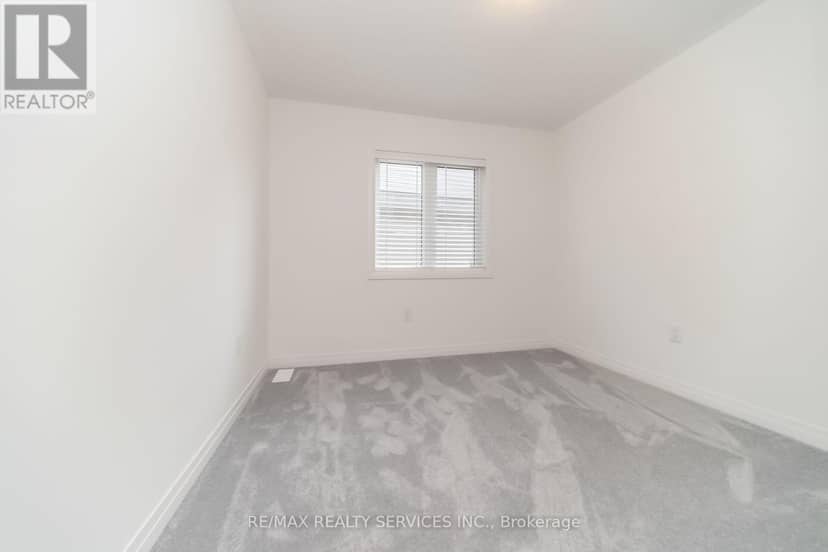 69 Kirkwood Way — photo 32 of 40