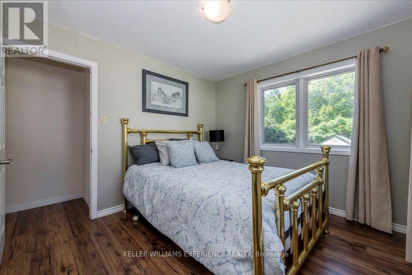 1512 Champlain Road — photo 35 of 40