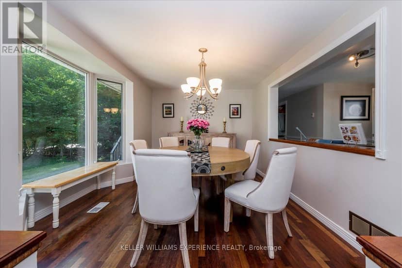 1512 Champlain Road — photo 5 of 40
