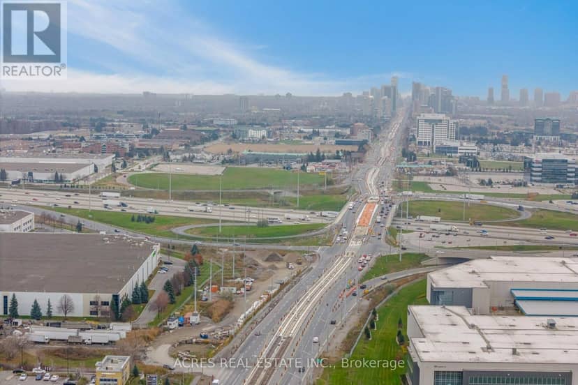 70 Superior Boulevard — photo 9 of 23