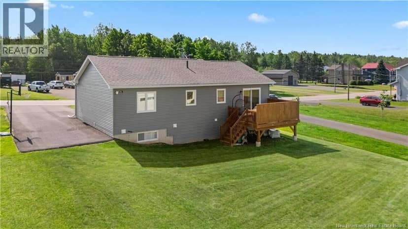 355 Dover Road — photo 4 of 40