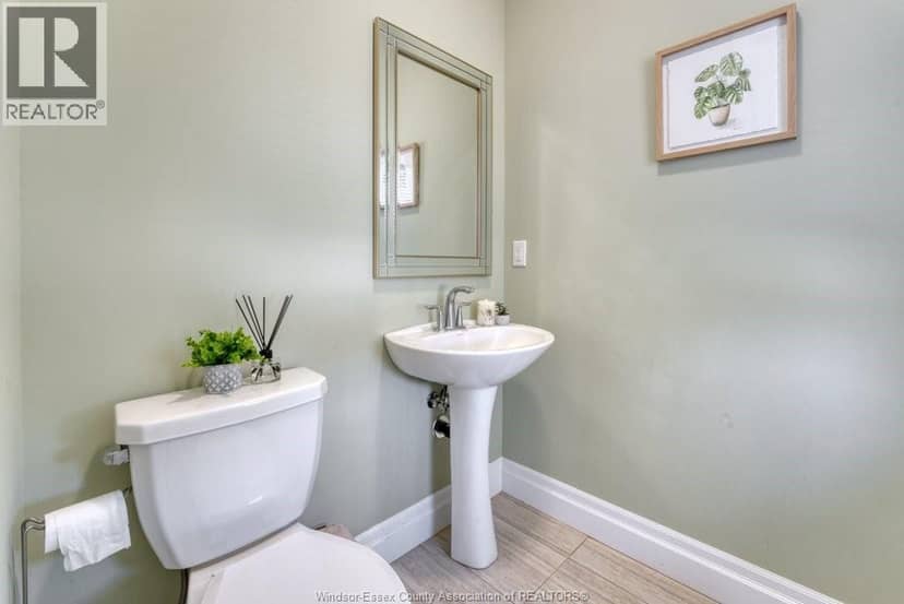 525 Maguire Street — photo 24 of 40