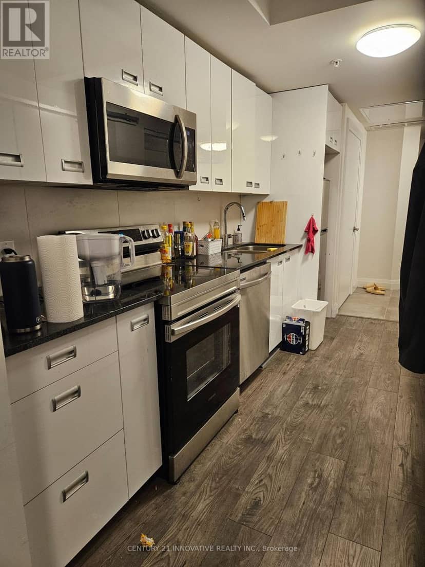 225 - 652 Princess Street — photo 11 of 25