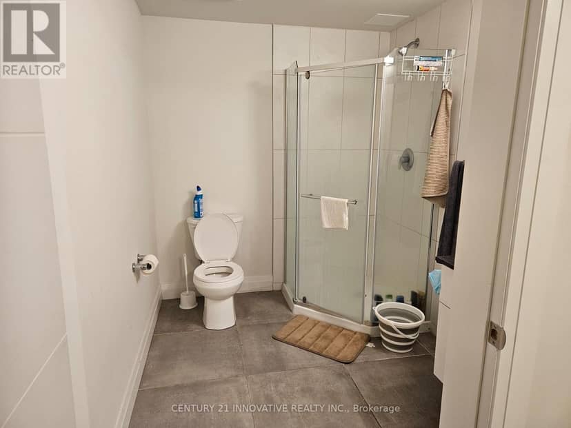 225 - 652 Princess Street — photo 4 of 25
