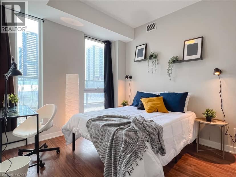 260 SACKVILLE Street Unit# 210 — photo 13 of 20