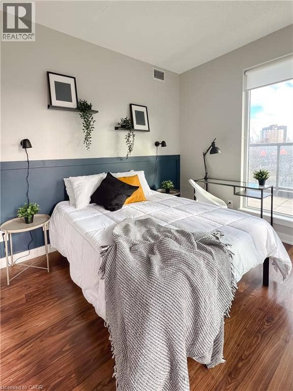 260 SACKVILLE Street Unit# 210 — photo 11 of 20