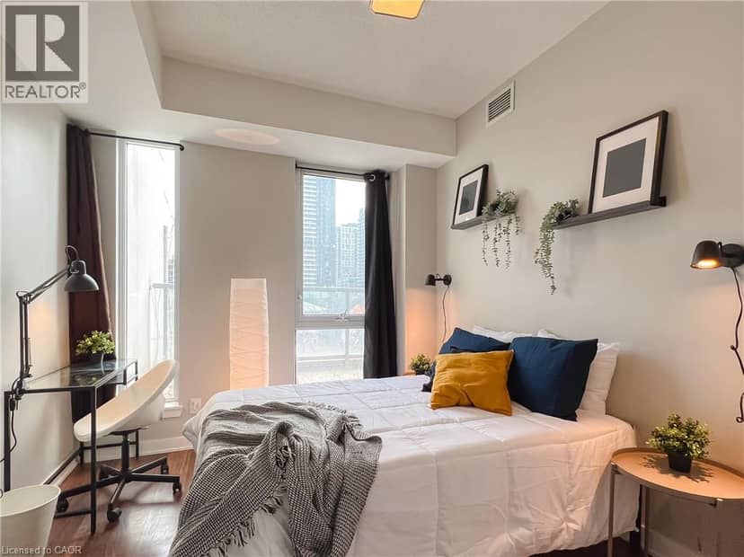 260 SACKVILLE Street Unit# 210 — photo 14 of 20