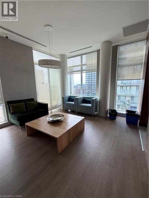 260 SACKVILLE Street Unit# 210 — photo 5 of 20