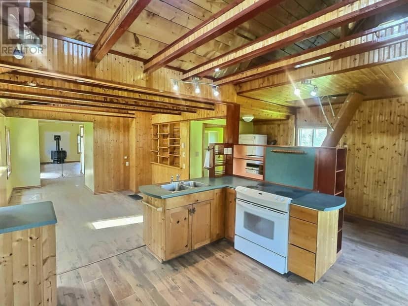 5070 AA MacDonald Highway, Route 4, Brudenell, photo 3