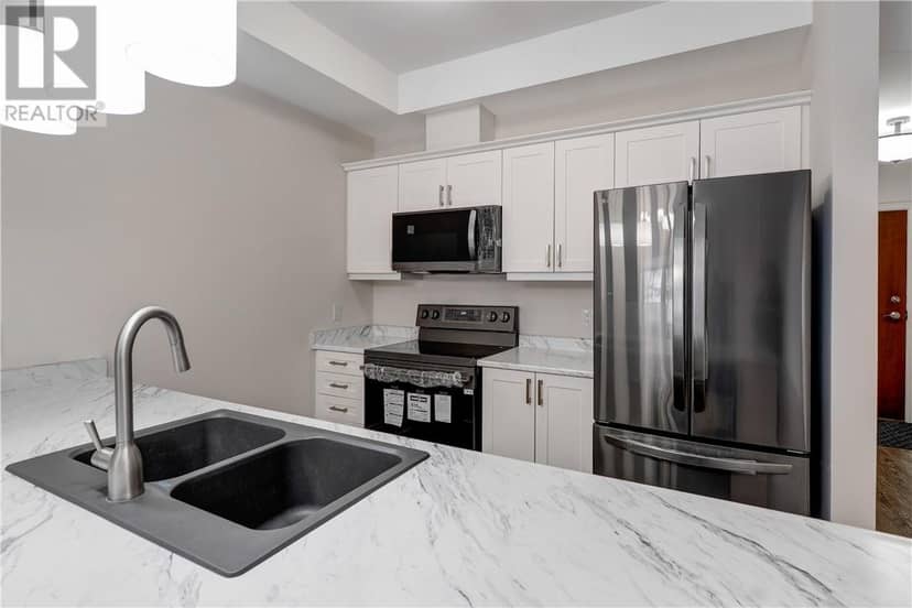 11C Salt Dock Road Unit# 404 — photo 16 of 30