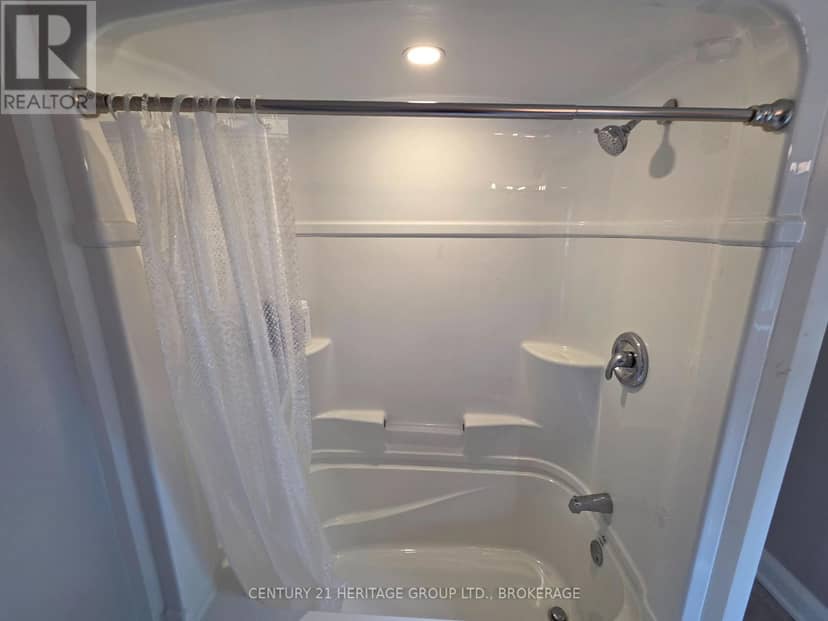 7510 Roger Stevens Drive — photo 11 of 22