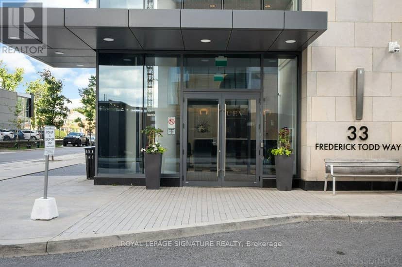 711 - 33 Frederick Todd Way, Toronto, photo 2