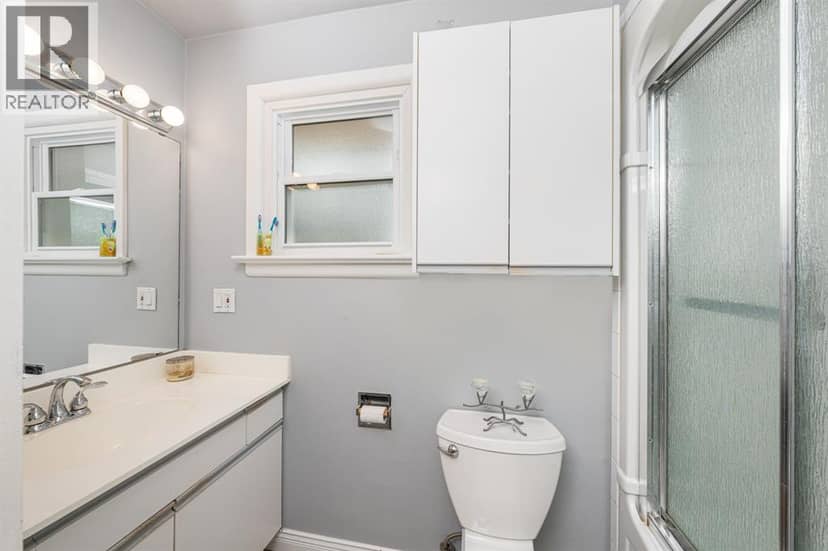 1220 Ridgewood Drive — photo 18 of 40