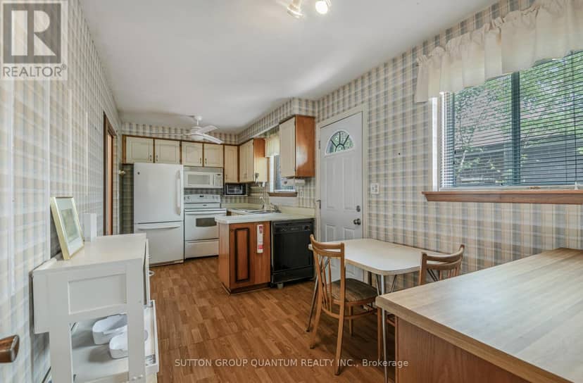 754 Eaglemount Crescent — photo 19 of 40