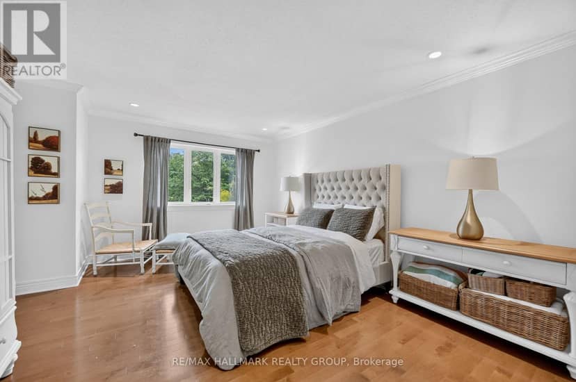 615 Aquaview Drive — photo 17 of 40