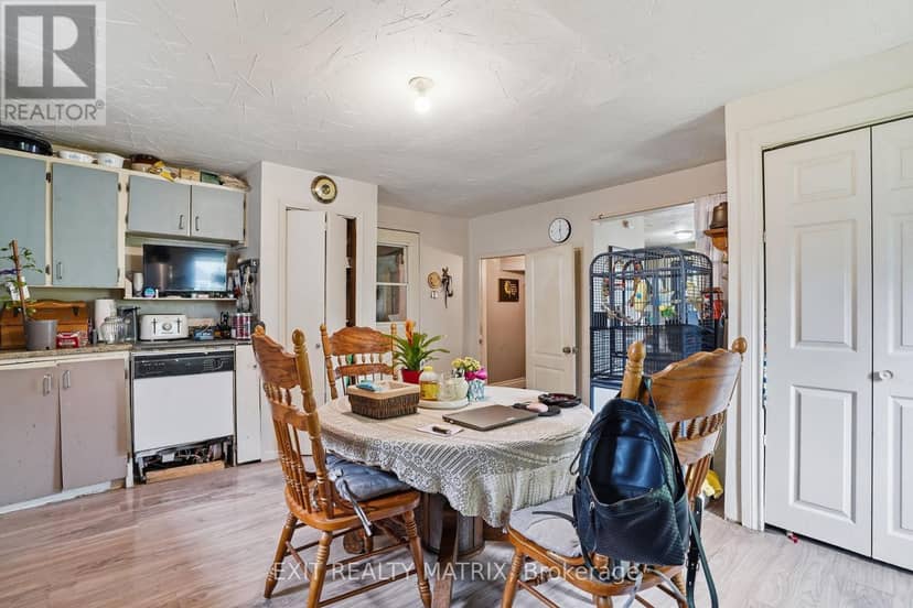 10 Peter Street — photo 12 of 29