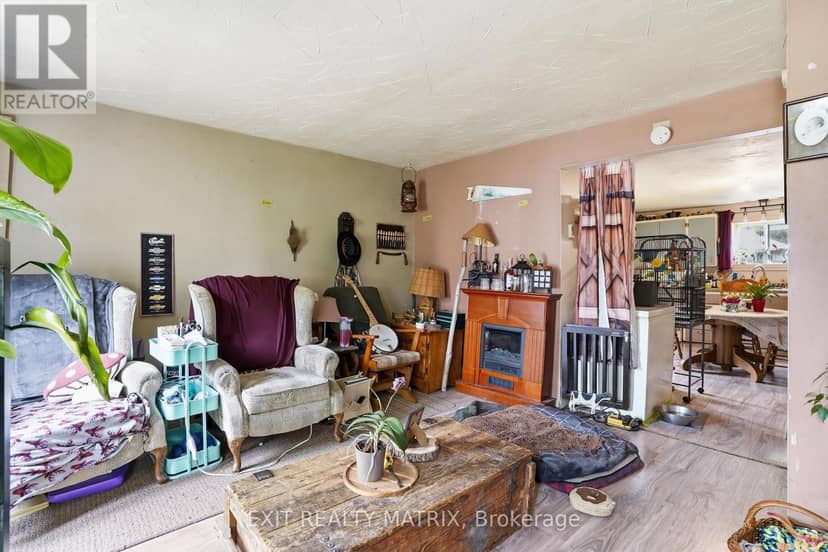 10 Peter Street, Champlain, photo 5