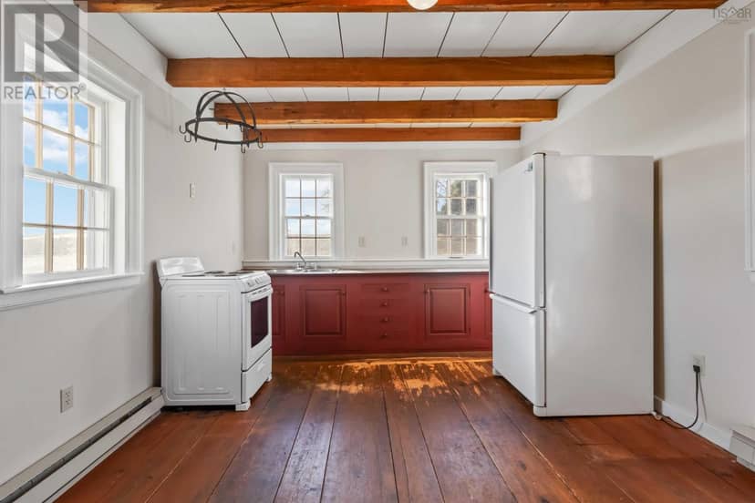 261 Upper Kingsburg Road — photo 12 of 40