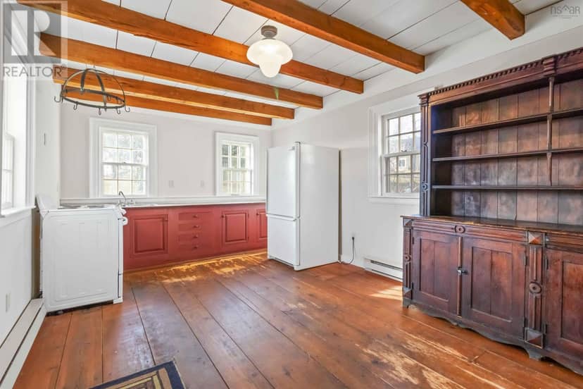 261 Upper Kingsburg Road — photo 11 of 40