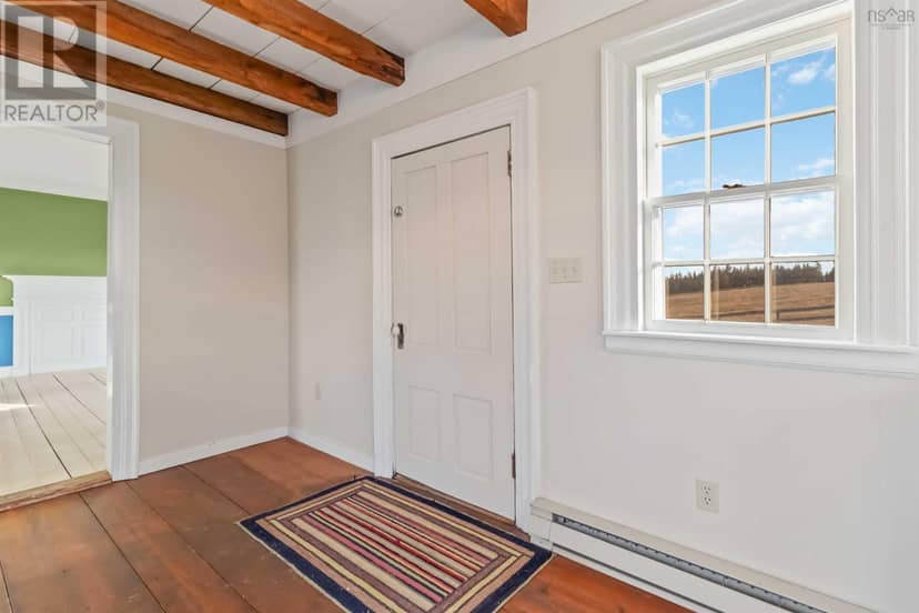261 Upper Kingsburg Road — photo 10 of 40
