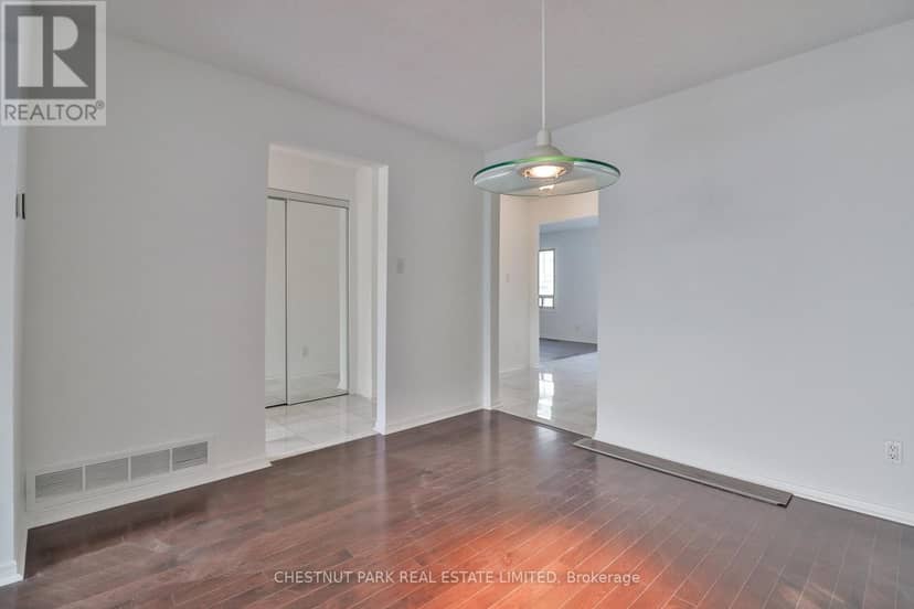 18 Dervock Crescent — photo 10 of 36