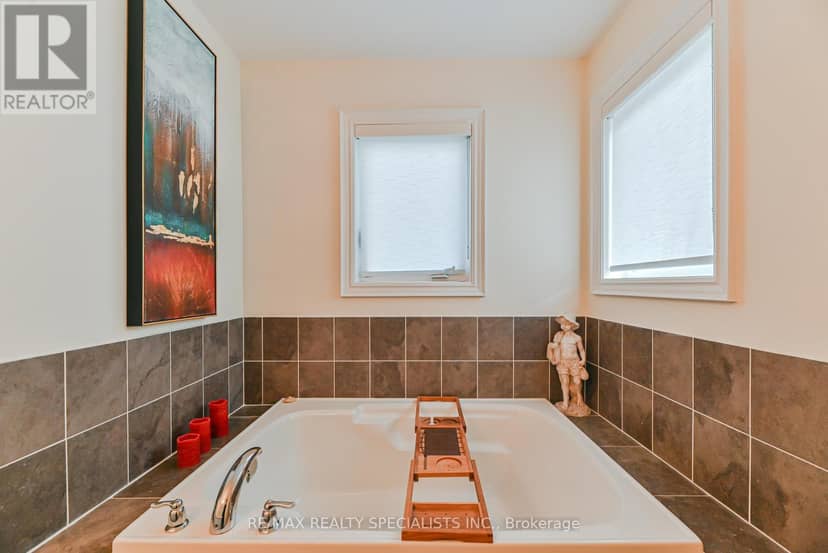 9 Academy Avenue — photo 27 of 40