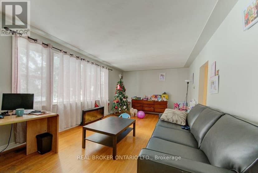 109 Eton Drive — photo 19 of 40