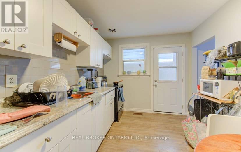 109 Eton Drive — photo 21 of 40