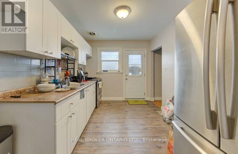109 Eton Drive — photo 28 of 40