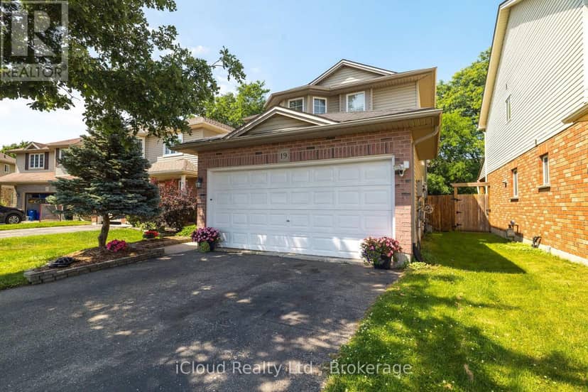 19 Crusoe Place, Ingersoll, photo 2