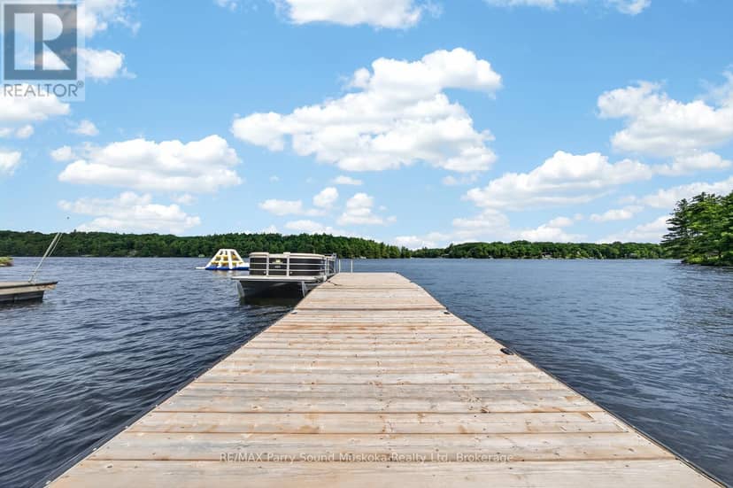101 Healey Lake Water — photo 25 of 40
