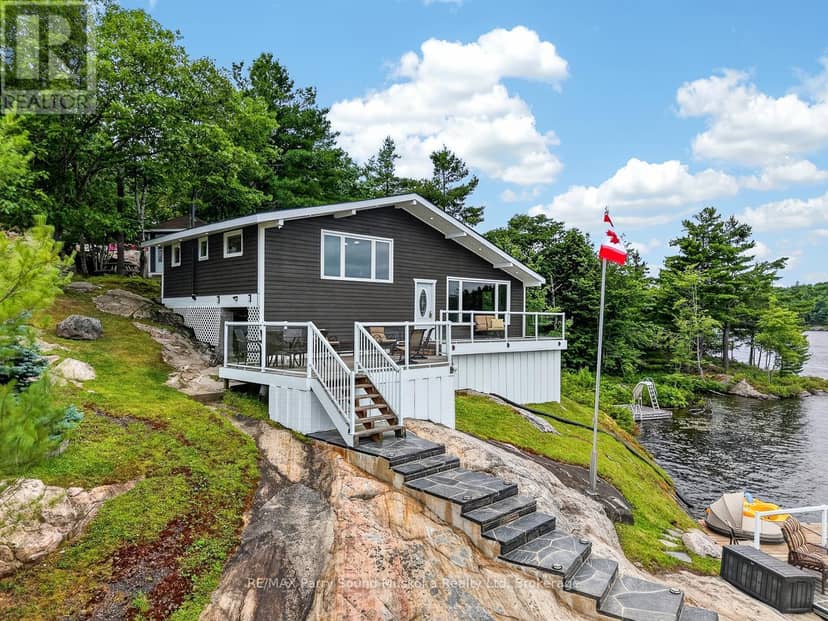 101 Healey Lake Water, The Archipelago, photo 5