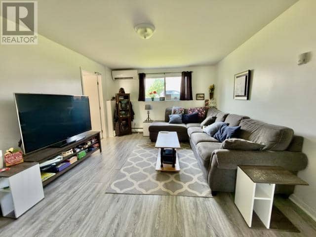 442 Maddix Crescent — photo 9 of 20