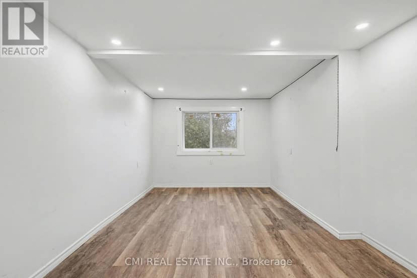 4824 Fourth Avenue — photo 19 of 28