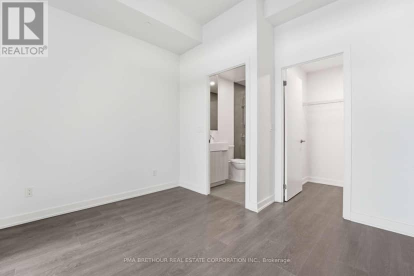 2603 - 370 Martha Street — photo 10 of 24