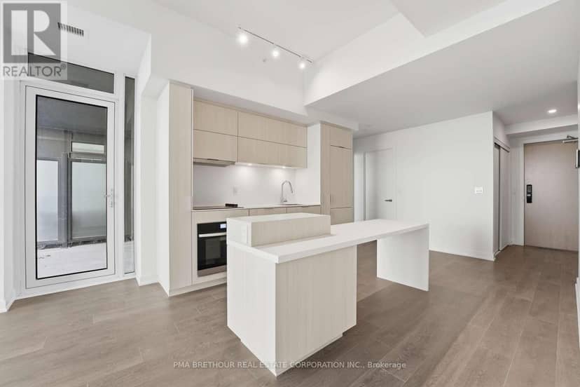 2603 - 370 Martha Street — photo 3 of 24